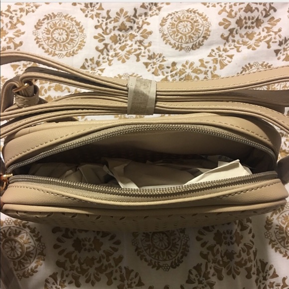 Summer & Rose Tan Crossbody Laser-cut Detailing - Picture 5 of 8